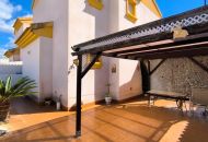 Sale - Villa - El Raso