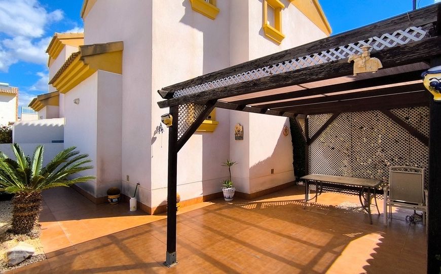 Sale - Villa - El Raso