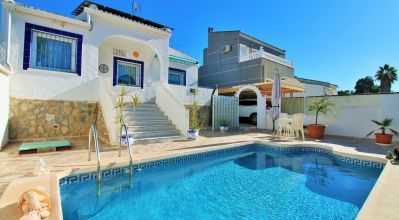 Villa - Sale - Torrevieja - Torrevieja