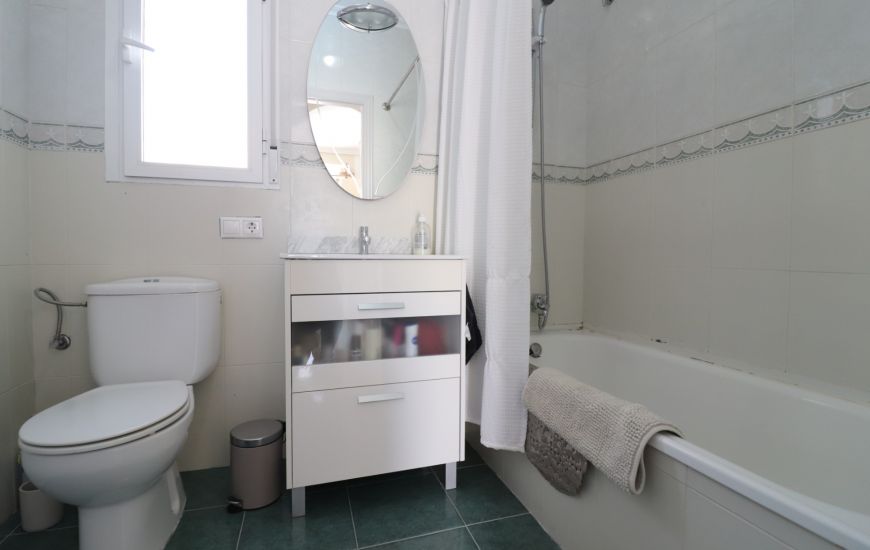 Sale - Villa - Benimar