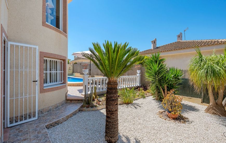 Sale - Villa - Benijófar - 