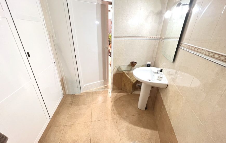 Sale - Commercial - Guardamar del Segura