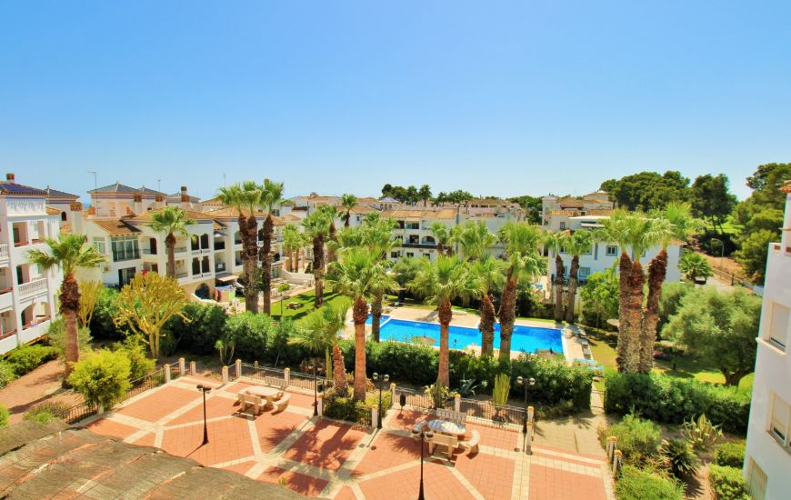 Sale - Apartament - Villamartin