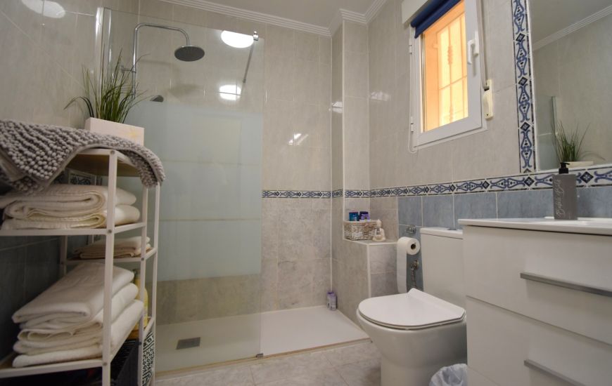 Sale - Villa - Orihuela Costa