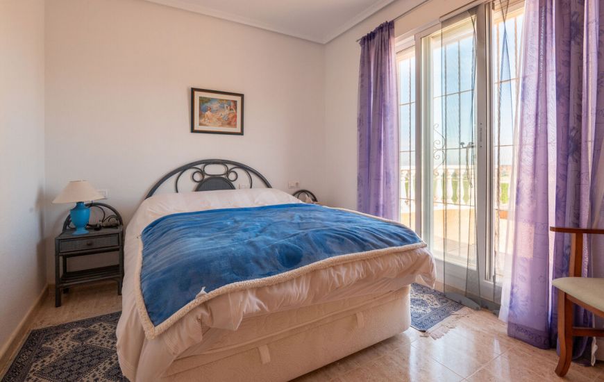 Venta - Villa - Algorfa