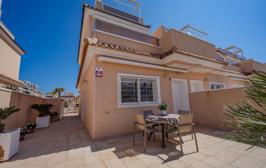 Sale - Rijtjeshuis - Cabo Roig
