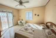 Sale - Villa - Villamartin