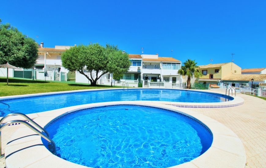 Sale - Bungalow - La Florida