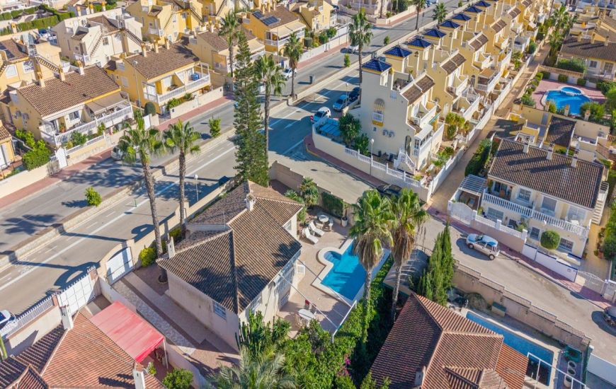 Sale - Villa - Benijófar - 