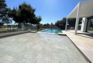 Venta - Villa - Las Colinas - Las Colinas Golf and Country Club