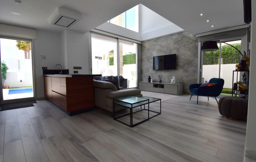 Sale - Villa - Orihuela Costa