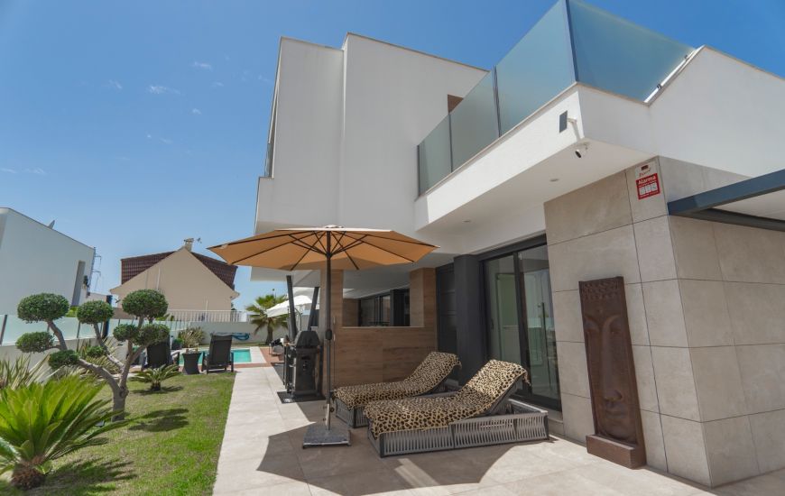 Sale - Villa - Ciudad Quesada