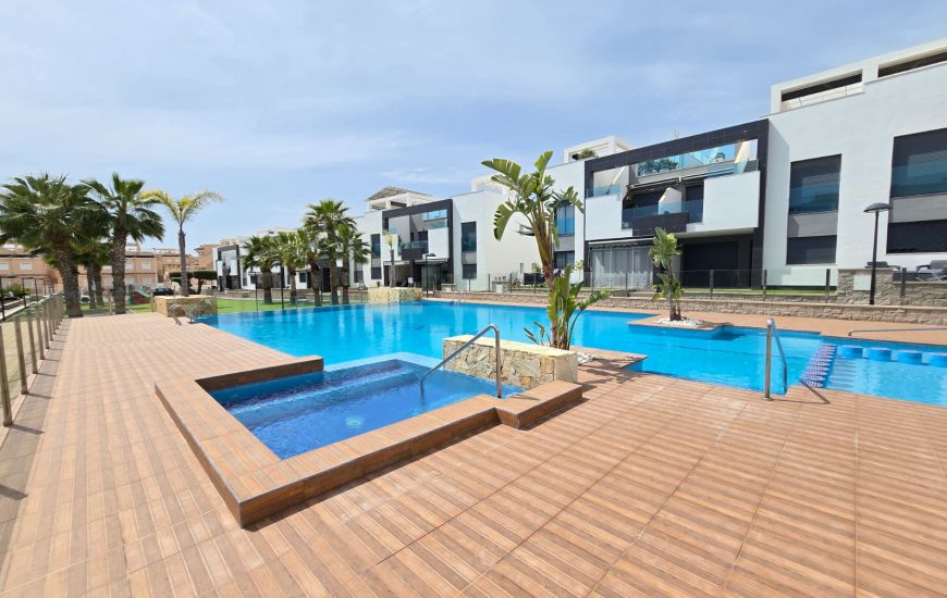Sale - Apartment / Flat * - Orihuela Costa *