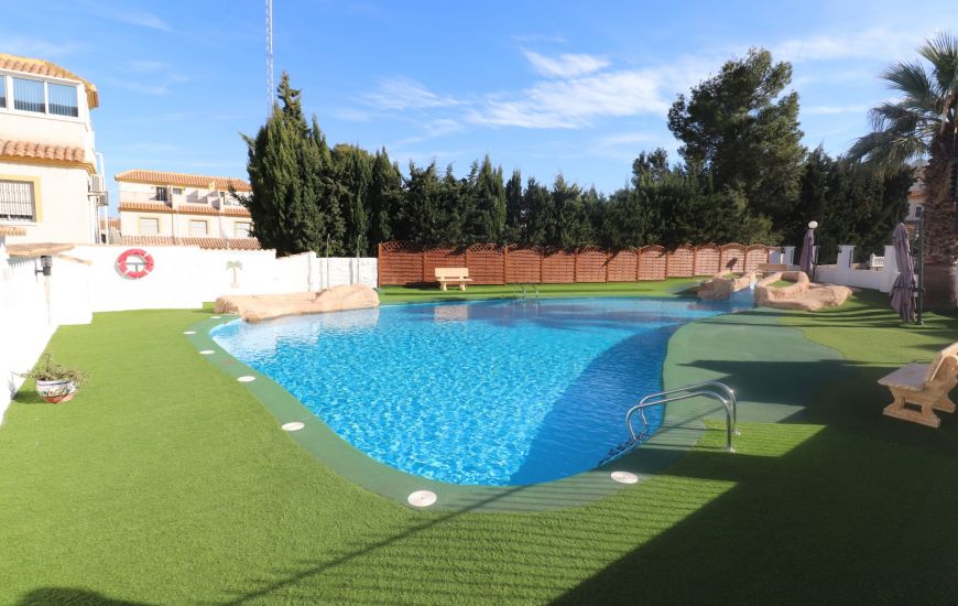 Sale - Townhouse - Algorfa