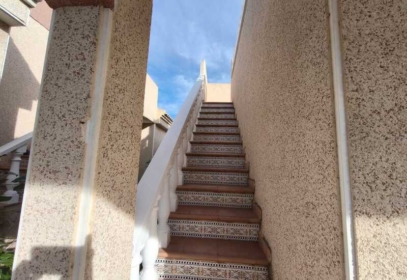 Venta - Villa - Algorfa