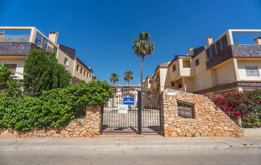 Sale - Apartments - Punta Prima