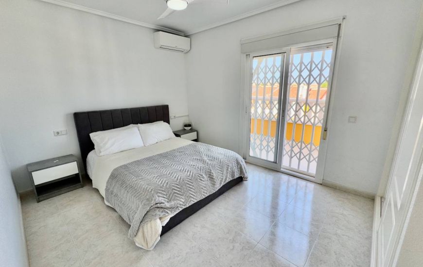 Sale - Villa - Ciudad Quesada