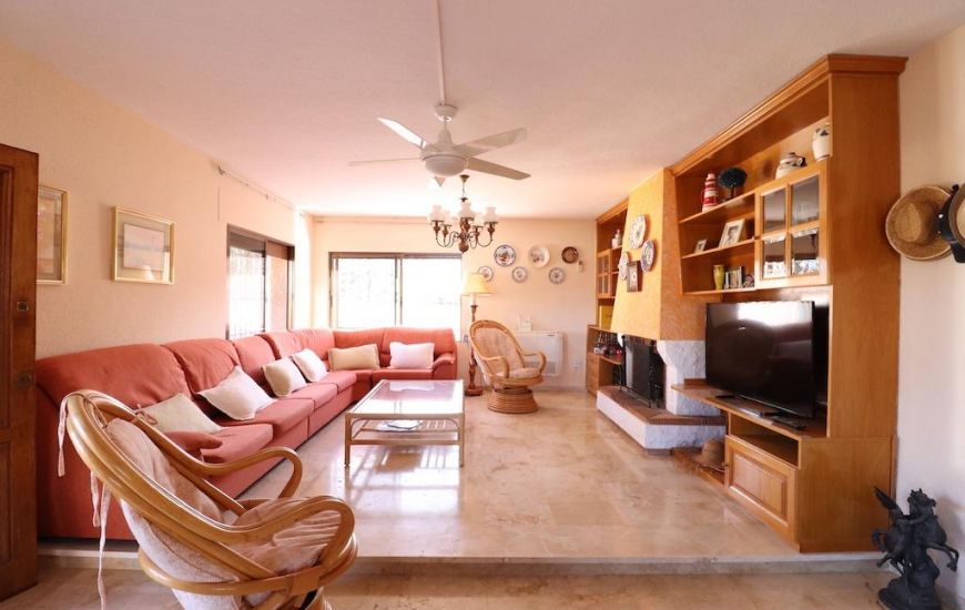 Sale - Villa - Cabo Roig