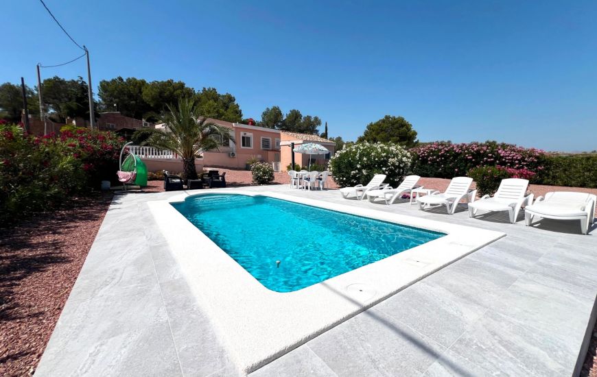 Sale - Villa - Hondon de los Frailes