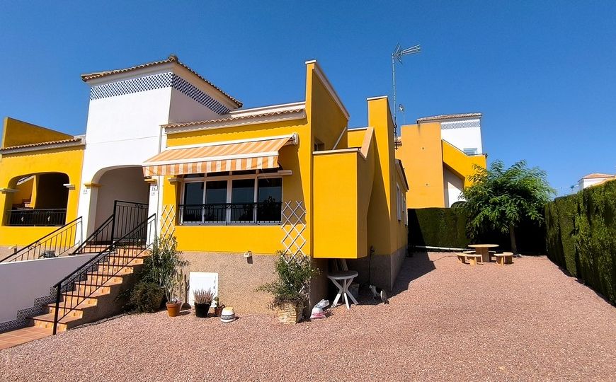 Sale - Bungalow - Los Montesinos