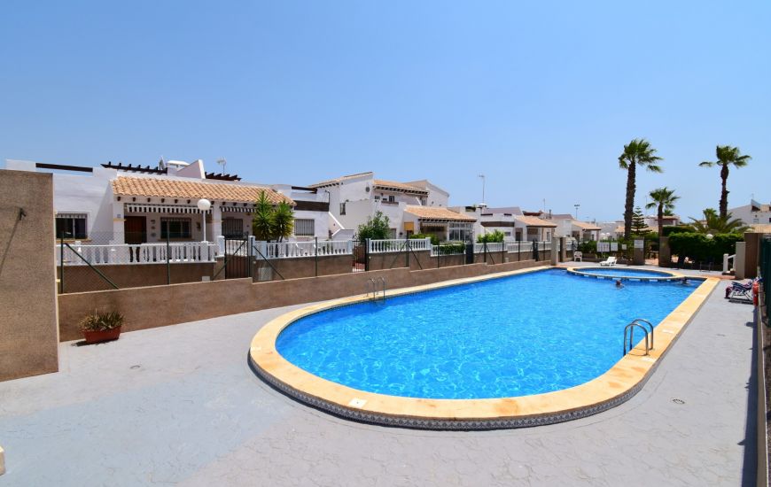 Sale - Townhouse - Orihuela Costa