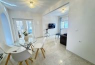 Sale - Villa - Villamartin