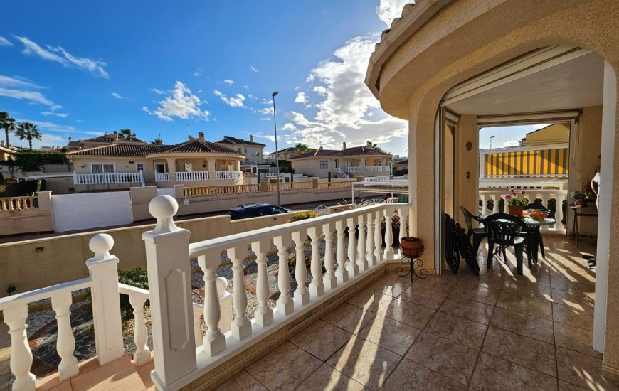 Venta - Villa - Benimar