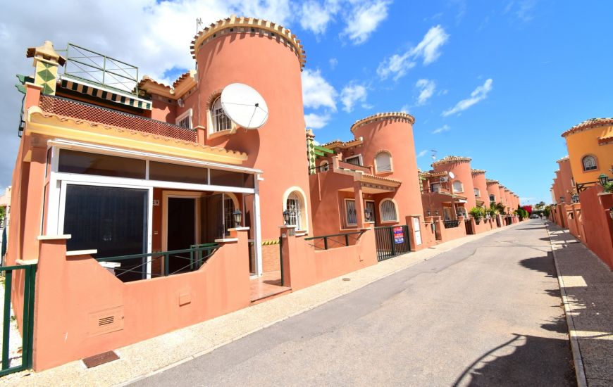 Venta - Villa - Orihuela Costa