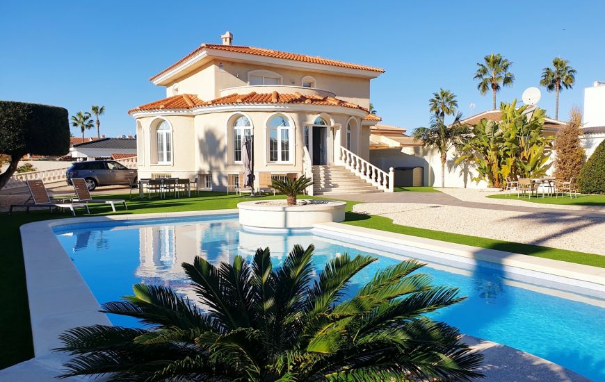 Sale - Villa - Ciudad Quesada