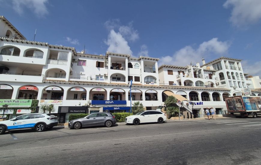Sale - Apartments - Villamartin