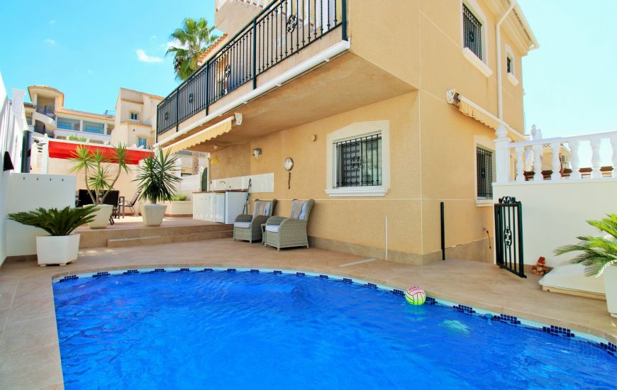 Venta - Villa - Villamartin