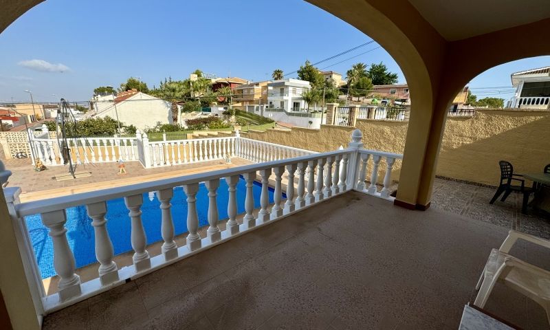 Sale - Villa - Los Balcones