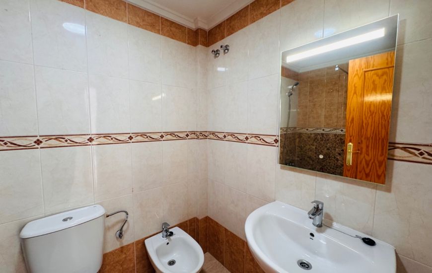 Sale - Half Vrijstaand Huis - Ciudad Quesada