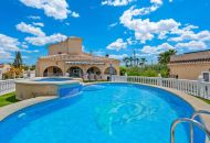 Sale - Finca - Catral