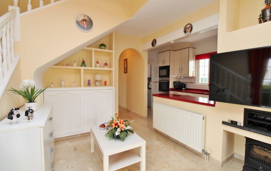 Sale - Villa - Villamartin