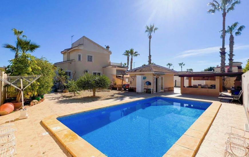 Sale - Villa - Ciudad Quesada
