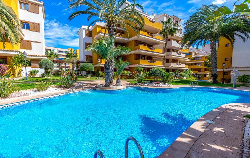 Sale - Apartments - Punta Prima