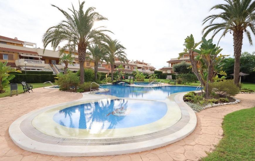 Sale - Bungalow - Orihuela Costa