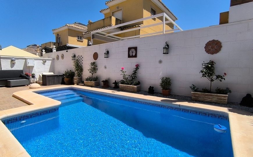 Sale - Villa - Algorfa
