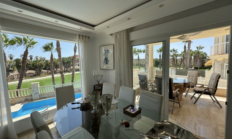 Sale - Villa - Orihuela Costa