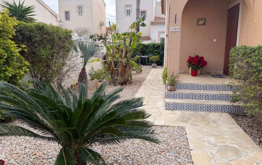 Sale - Villa - Ciudad Quesada