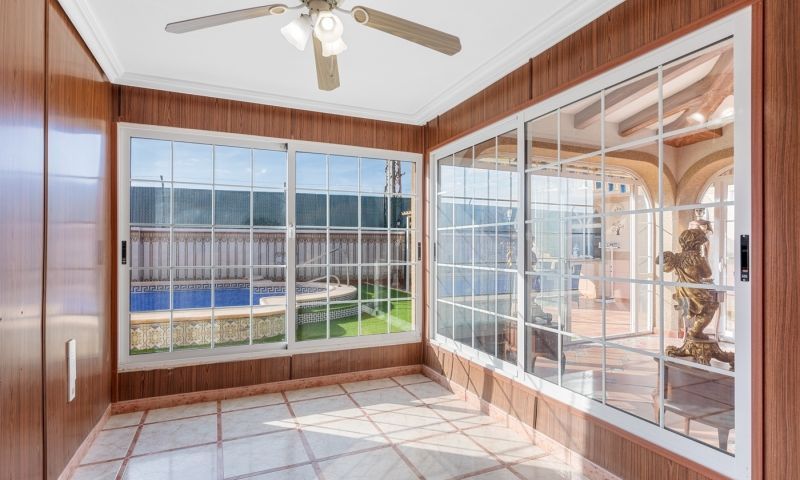 Sale - Villa - Torrevieja