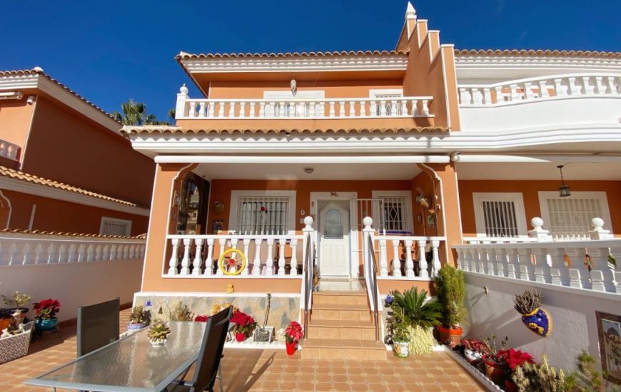 Sale - Half Vrijstaand Huis - Ciudad Quesada