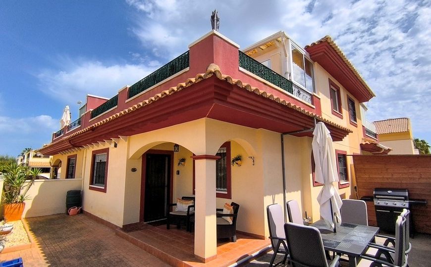 Sale - Half Vrijstaand Huis - Ciudad Quesada