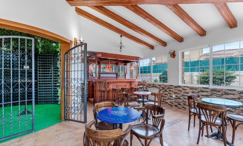 Sale - Villa - Torrevieja