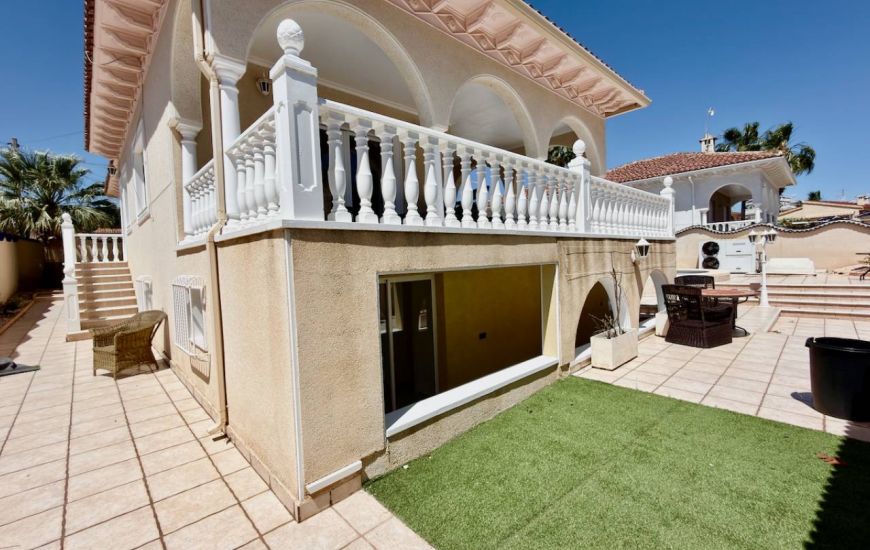 Sale - Villa - Ciudad Quesada
