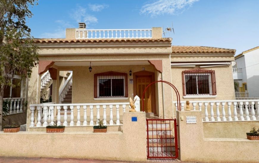Sale - Villa - Algorfa
