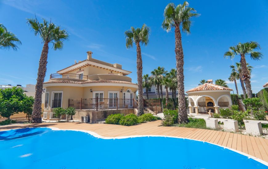 Sale - Villa - Ciudad Quesada