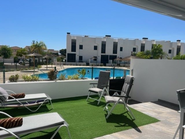 Sale - Apartments - Mil Palmerales - Mil Palmeras