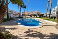 Sale - Half Vrijstaand Huis - Ciudad Quesada